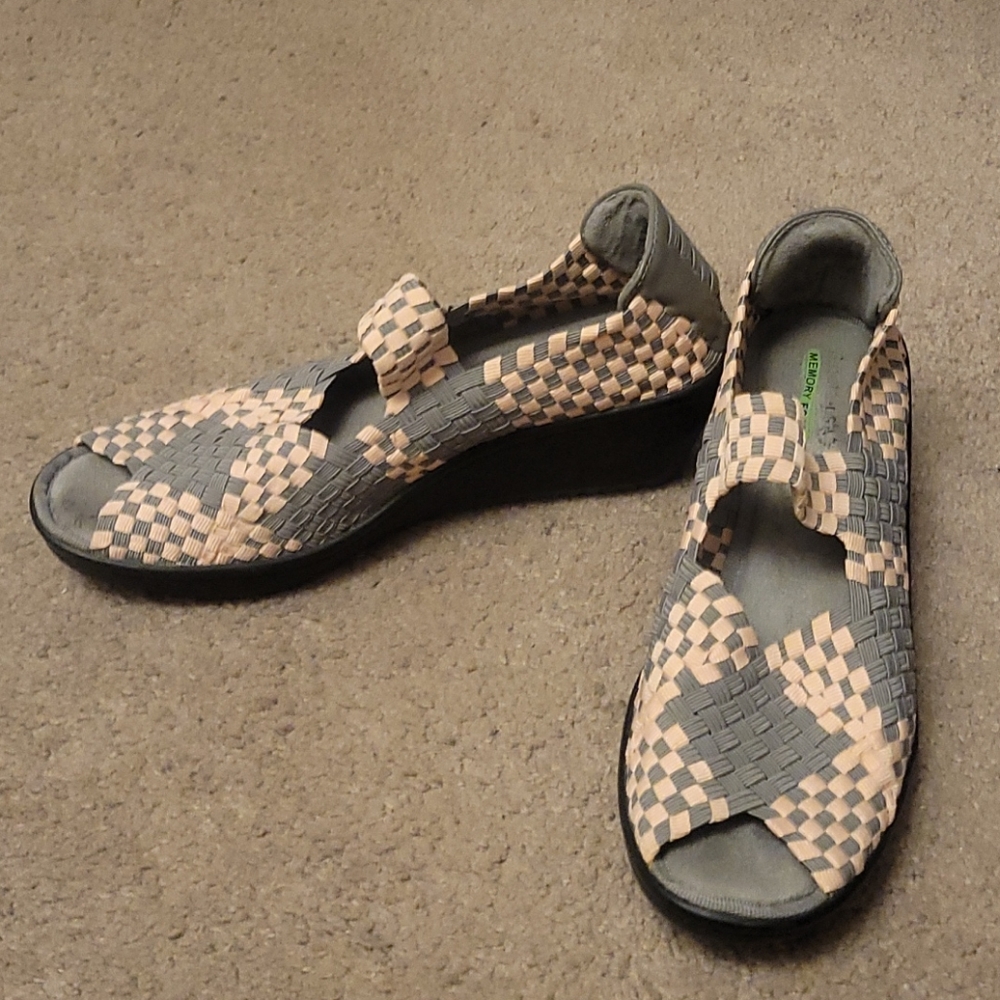 Danskin Pink and Grey Wedge Sandals